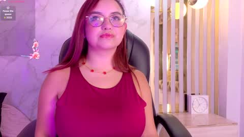Snapshot of isaa_lopez chatting on May 2026 07:31:01 PM Isa online show from May 2026 07:31:01 PM