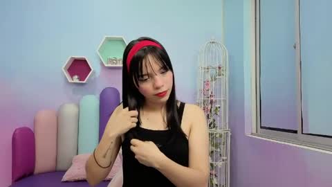 Snapshot of isaa_skinnyy chatting on May 2026 03:35:01 AM Isaa Skinny online show from May 2026 03:35:01 AM
