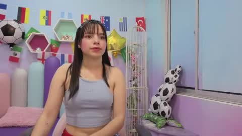 Isaa Skinny  online show from July 2026 03:44:01 AM