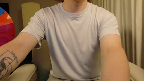 Snapshot of isaac_sheffield chatting on July 2026 05:03:02 AM isaac online show from July 2026 05:03:02 AM