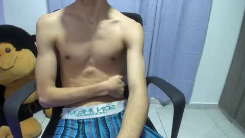 isaac online show from October 2025 03:36:02 AM