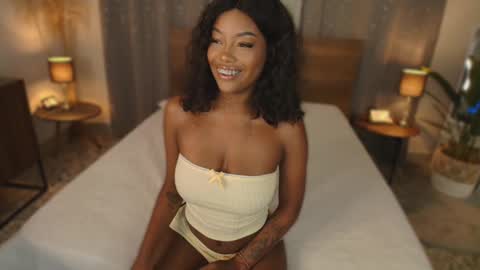 Isaa Coleman online show from October 2025 08:53:02 PM