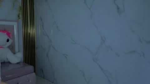 isabeau_s online show from July 2026 01:06:02 PM