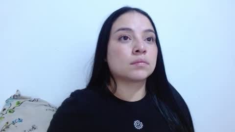 isabel online show from March 2026 10:02:02 PM