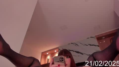 Isabel online show from February 2025 09:02:01 AM