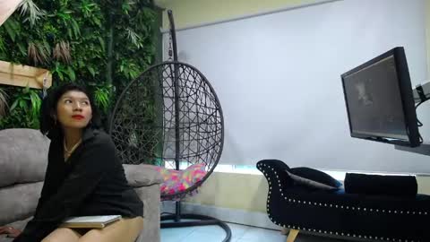 Snapshot of isabel_luxx chatting on April 2026 08:13:02 PM isabel_luxx online show from April 2026 08:13:02 PM