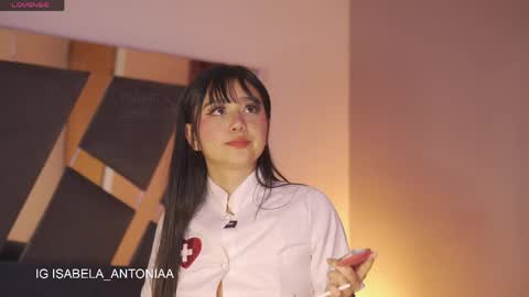 Snapshot of isabela_antonia_ chatting on April 2026 04:13:02 PM online show from April 2026 04:13:02 PM