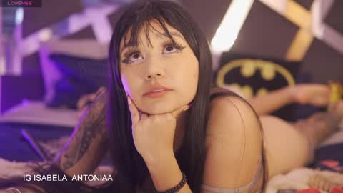 Snapshot of isabela_antonia_ chatting on May 2026 05:30:01 PM online show from May 2026 05:30:01 PM