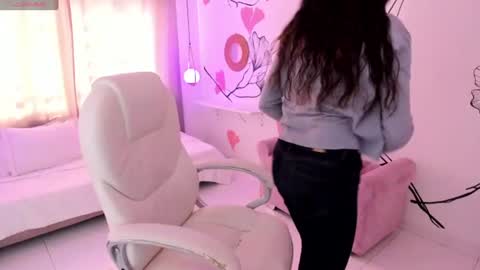 Snapshot of isabela_fiorelli chatting on June 2026 01:54:02 PM isabela_fiorelli online show from June 2026 01:54:02 PM