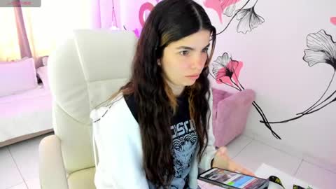 Snapshot of isabela_fiorelli chatting on June 2026 01:42:02 PM isabela_fiorelli online show from June 2026 01:42:02 PM