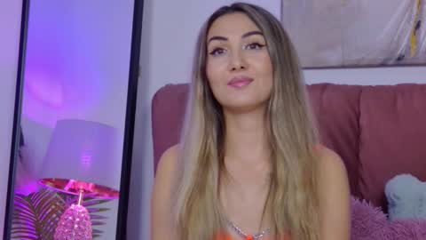 Snapshot of isabelasasha chatting on October 2025 02:37:02 PM Isa online show from October 2025 02:37:02 PM