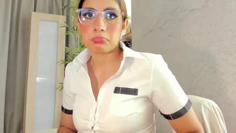 isabelastefano online show from February 2026 03:14:02 AM
