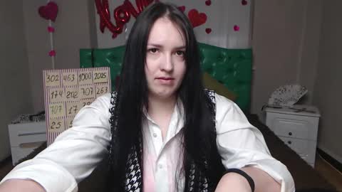 IsabelBlackberry online show from February 2026 06:33:02 AM