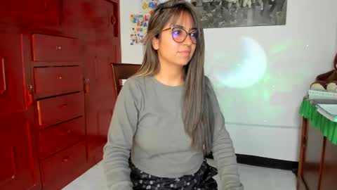 Snapshot of isabella22_1 chatting on February 2025 05:19:02 PM Isabella22 1 online show from February 2025 05:19:02 PM