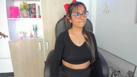 Snapshot of isabella22_1 chatting on February 2025 04:57:01 PM Isabella22 1 online show from February 2025 04:57:01 PM