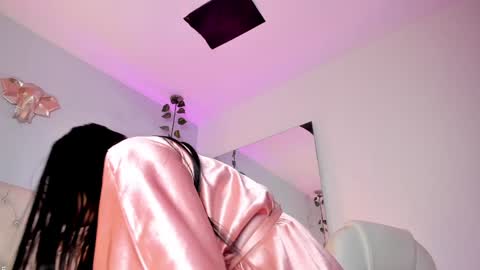   online show from January 2025 01:44:01 AM