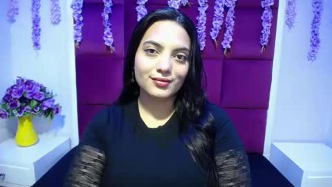 Snapshot of isabella_mora_ chatting on June 2026 03:18:02 AM Isabella online show from June 2026 03:18:02 AM