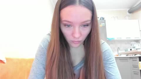 Isabella Noir online show from November 2025 09:30:01 AM