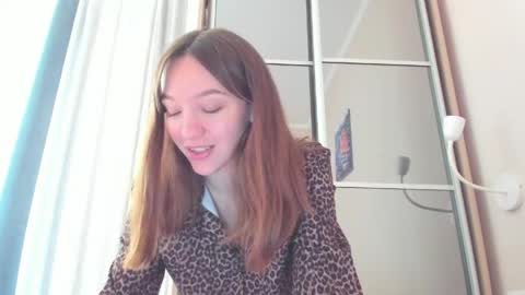 Snapshot of isabella_noir88 chatting on May 2026 10:33:02 AM Isabella Noir online show from May 2026 10:33:02 AM