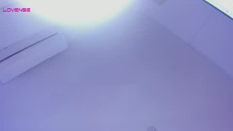 Isabella White online show from February 2025 07:44:02 PM