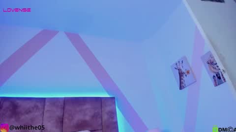 Isabella White online show from February 2025 08:10:01 PM