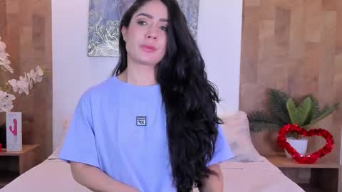 Snapshot of isabella_winkler chatting on February 2026 11:38:02 AM isabella_winkler online show from February 2026 11:38:02 AM