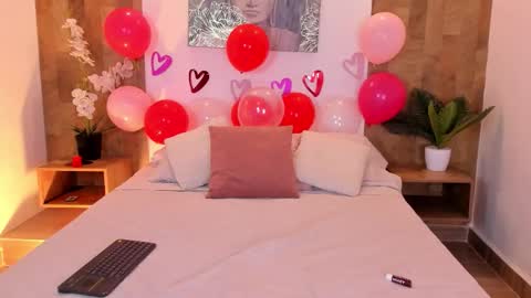 Snapshot of isabella_winkler chatting on February 2026 01:51:02 PM isabella_winkler online show from February 2026 01:51:02 PM