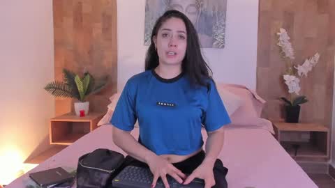 Snapshot of isabella_winkler chatting on July 2026 11:13:01 AM isabella_winkler online show from July 2026 11:13:01 AM