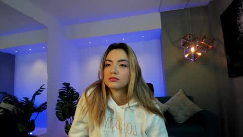 Isabella  Everyday From 0530 to 1430 Col Time online show from February 2026 11:35:02 AM