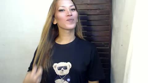 isabellabigcock03 online show from September 2025 01:49:01 PM