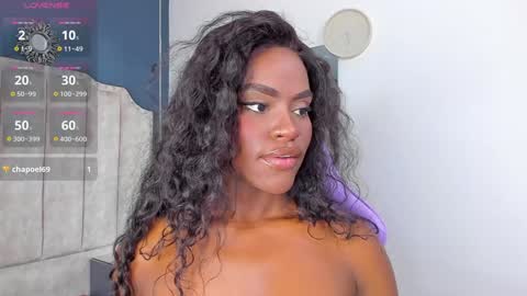 Snapshot of isabellabroms21 chatting on December 2024 08:47:01 PM    v online show from December 2024 08:47:01 PM