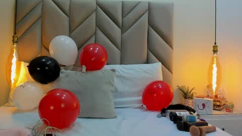 Snapshot of isabellafoox chatting on May 2026 02:33:02 PM isabellafoox online show from May 2026 02:33:02 PM