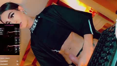 isabellagirs online show from October 2025 02:37:02 PM