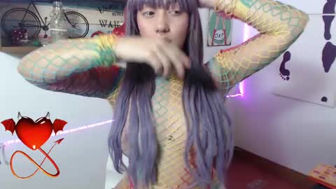 Snapshot of isabellakoff chatting on February 2025 12:11:01 PM Tati - online show from February 2025 12:11:01 PM