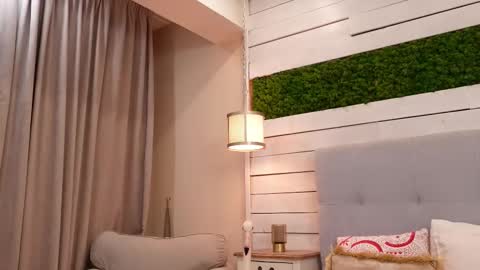 Snapshot of isabellamyst chatting on February 2026 08:42:02 PM IsabellaMyst online show from February 2026 08:42:02 PM