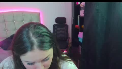 Snapshot of isabellaoverkill chatting on February 2026 01:42:01 AM Isa Overkill online show from February 2026 01:42:01 AM