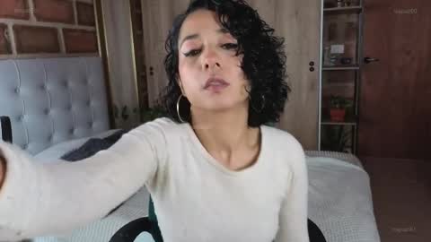 Snapshot of isabellapaz90 chatting on April 2026 12:28:02 PM Isabela Paz online show from April 2026 12:28:02 PM