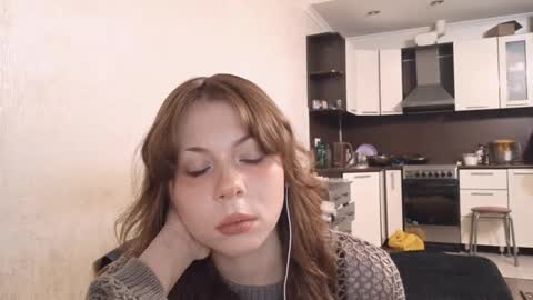 Isabella online show from December 2025 08:20:01 AM