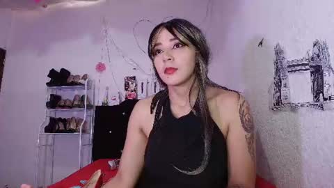 Snapshot of isabelle_sara chatting on June 2026 08:22:02 PM isabelle_sara online show from June 2026 08:22:02 PM