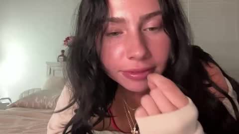 Snapshot of isabellekinsley chatting on September 2025 03:43:01 AM isabellekinsley online show from September 2025 03:43:01 AM