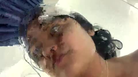 Isa online show from March 2025 02:09:01 AM