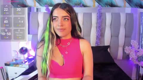 Snapshot of isadiazz chatting on May 2026 04:41:01 AM Isa online show from May 2026 04:41:01 AM