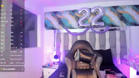 Snapshot of isadiazz chatting on June 2026 06:08:01 AM Isa online show from June 2026 06:08:01 AM
