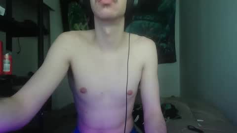 isaiahf24 online show from June 2026 01:11:02 AM
