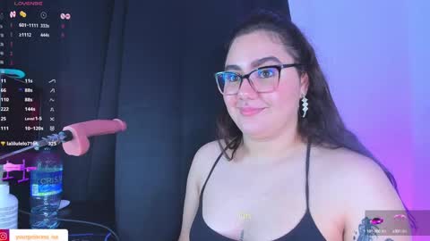 Snapshot of isarhodes_ chatting on January 2025 01:34:02 AM Isa online show from January 2025 01:34:02 AM