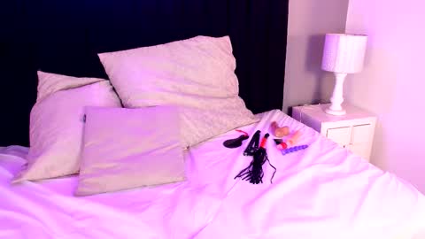 Isabela Isa for lovers online show from March 2026 09:42:02 PM