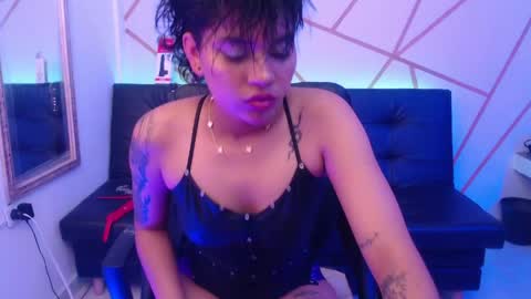 Snapshot of ise_lunny chatting on June 2026 01:28:02 AM isabela online show from June 2026 01:28:02 AM
