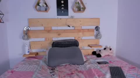 Snapshot of ishabellalopez chatting on January 2025 02:47:01 AM ishabellalopez online show from January 2025 02:47:01 AM