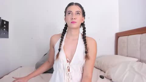 ishabellalopez online show from February 2026 06:26:01 AM