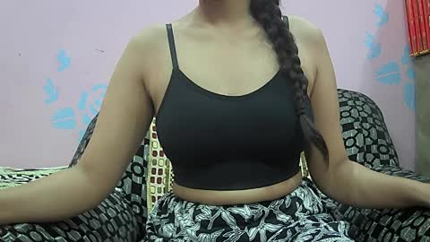ishika_singh_ online show from March 2026 01:44:02 AM
